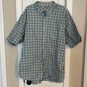 Short sleeve button up shirt/button down collar